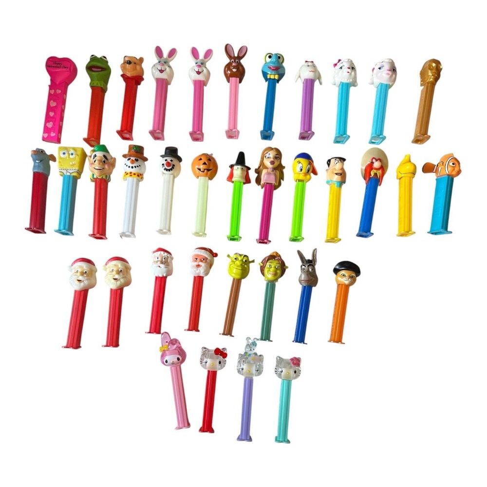 Lot Of 36  Vintage PEZ Dispensers Shrek Hello Kitt Star Wars Looney Tunes Santa